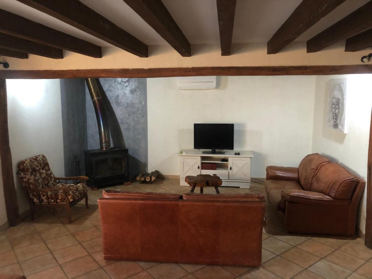 Gîte 14 personnes à la campagne Les Perards Extérieur photo